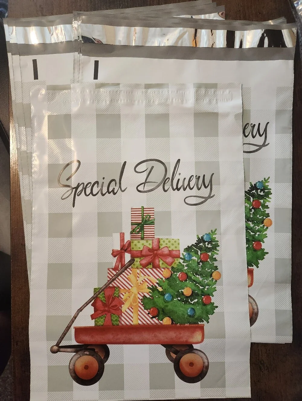 25ct, 10x13 POLY MAILERS